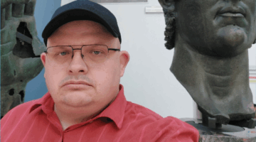 Između redova s doc. dr. Dženanom Dautovićem: Kralj je mrtav, čiji je kralj? Tvrtko I između kamenog mača i etničkog popisa